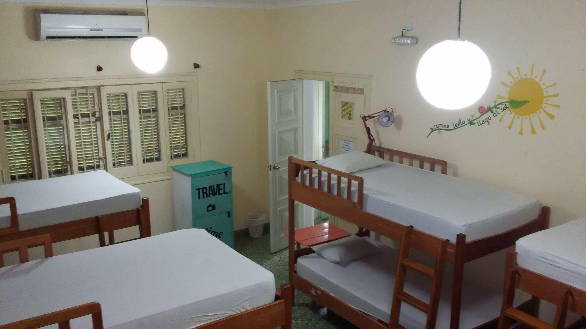 Hamaca Paraguaya Hostel Asunción Exterior photo